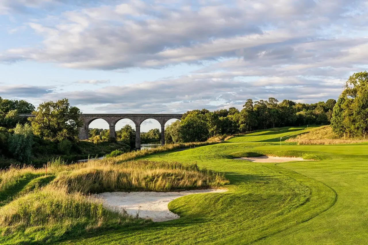 golfcourse-viaduct-bridge-7979